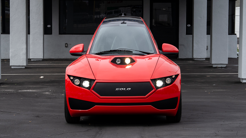 Illustration for article titled The Electra Meccanica Solo Is a Supercar For Efficiency Freaks